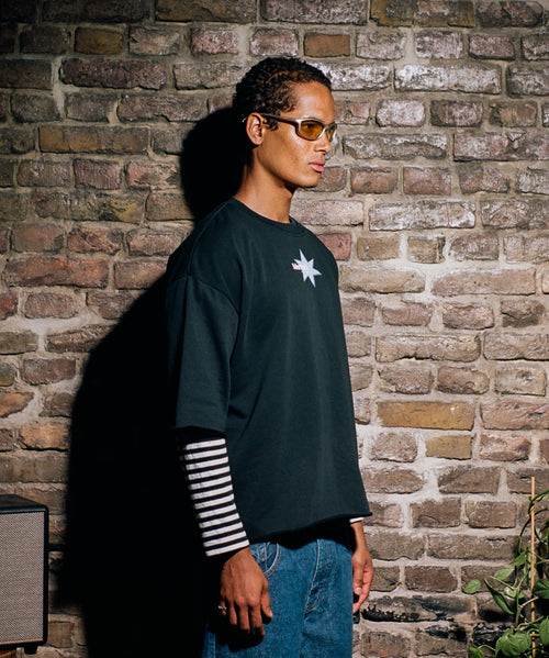 Boxy Half-Sleeve Raw-Edge T-Shirt