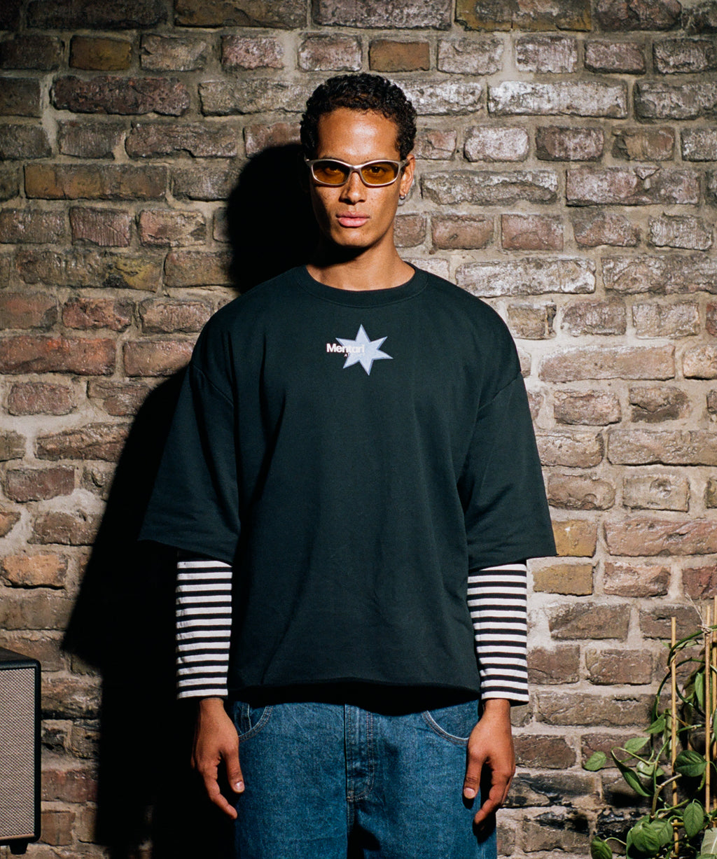 Boxy Half-Sleeve Raw-Edge T-Shirt