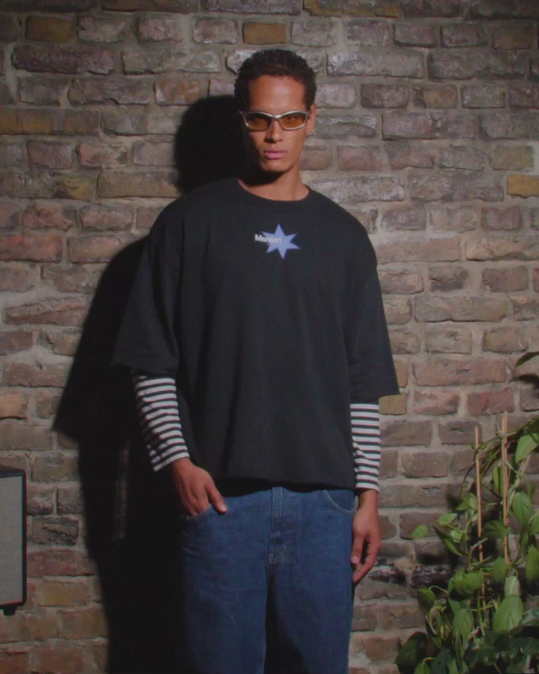 Star Tee Raw-Edge